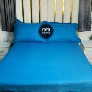 7/7 BLUE PLAIN BEDSHEET WITH FOUR PILLOW CASES
