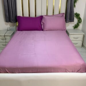 PLAIN PINK BEDSHEET WITH PILLOW CASES