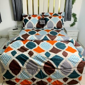PATTERN DUVET SET WITH PILLOW CASES
