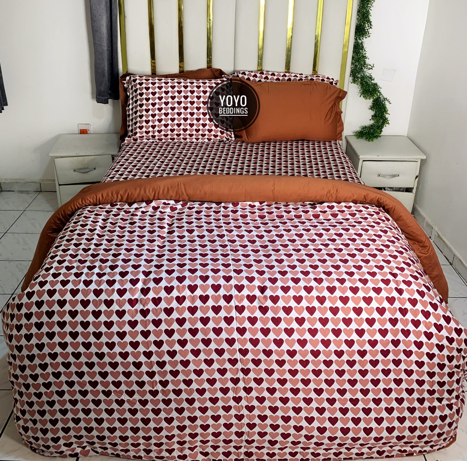 EGYTHIAN SILK DUVET SET.